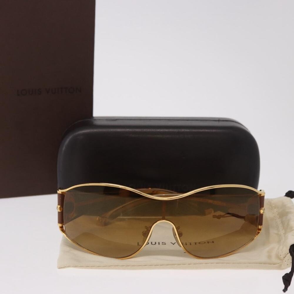 Louis Vuitton Z0306u Sunglasses Gold